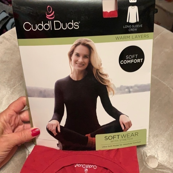 CuddlDuds red long sleeve crew, size XS, new - Picture 1 of 7